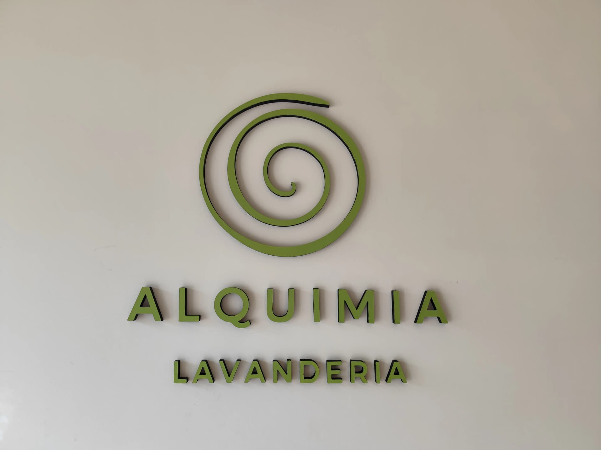 Alquimia Lavandería 1
