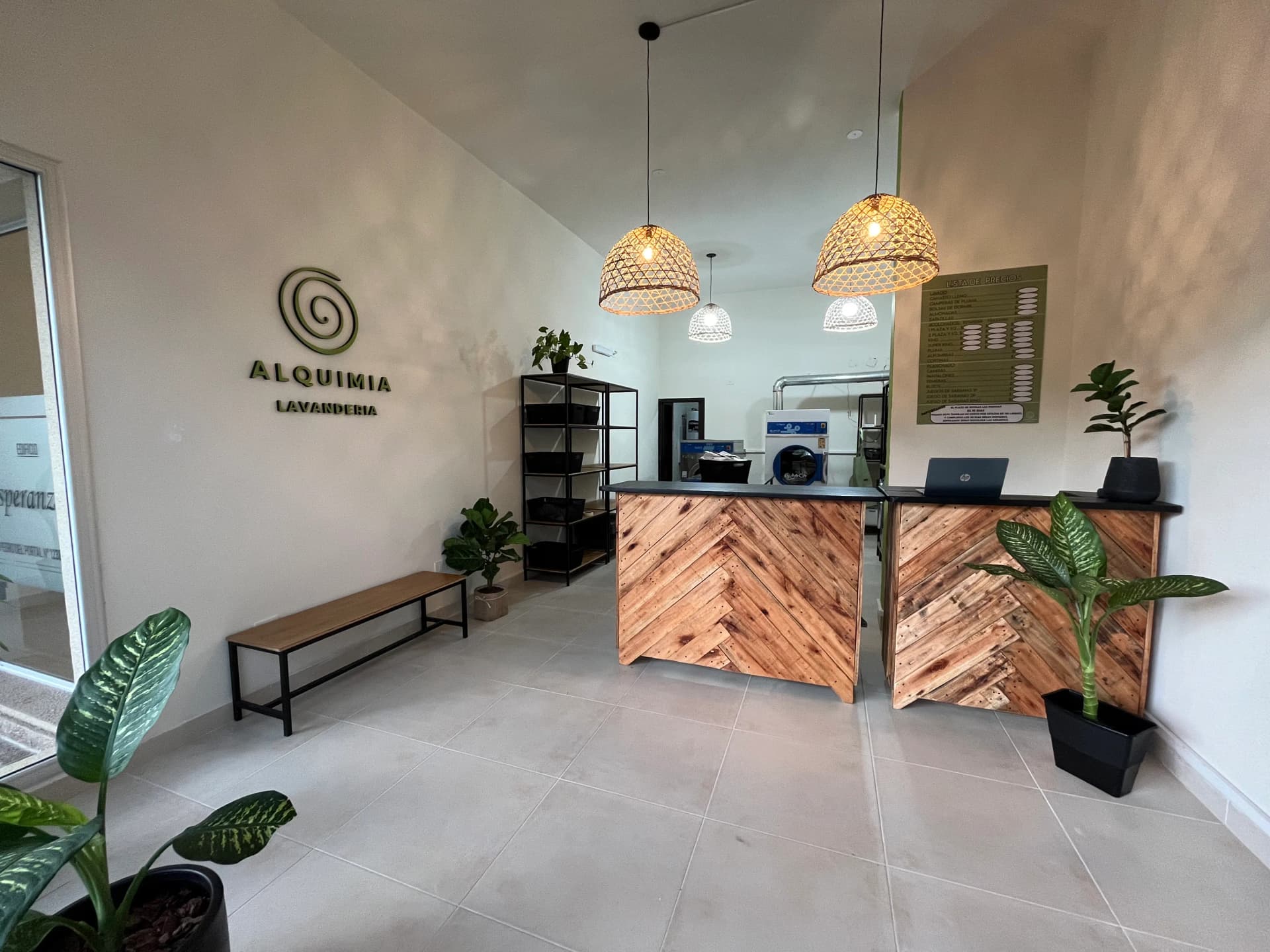 Alquimia Lavandería 8